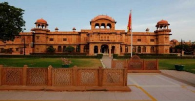 lalgarh palace