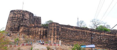 bandhavgarh fort